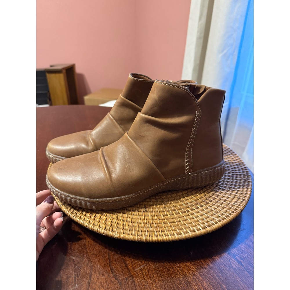 Clarks Womens Tan Leather Ruched Ankle Boots Size 11 W 261684525085 Booties
